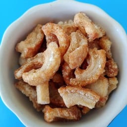 ตุ๊กตุ๊กก๋วยเตี๋ยวเรืออยุธยา