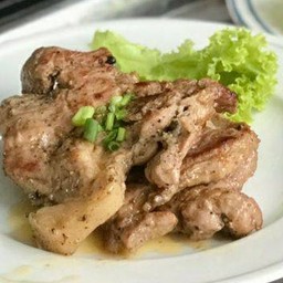 สเต๊กหมูต้นตำหรับ
