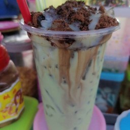 ร้านน้ำปั่น กนกกร