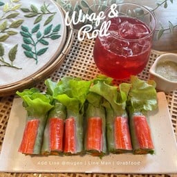 สลัดโรลไส้เดี่ยว 6 ชิ้น