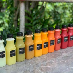 น้ำผลไม้สกัดแยกกาก 100 %  สะอาด อร่อย ไม่ใส่หัวเชื้อ ไม่ใส่น้ำตาล สกัด ใหม่ สด ท