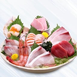 ชุดปลาดิบรวม 8 ชนิด