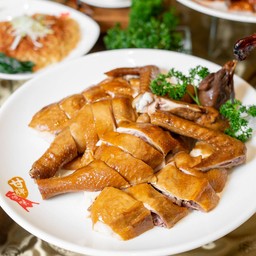 ไก่ต้มซีอิ๊ว