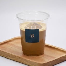 กาแฟ เย็น สูตรเฉพาะของทางร้าน ( ไม่สามารถลดความหวานได้ )