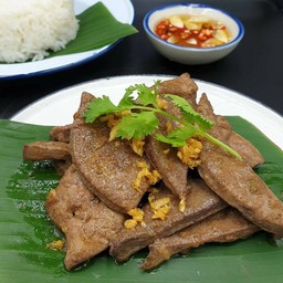 Stir Fried Pork Liver With Garlic