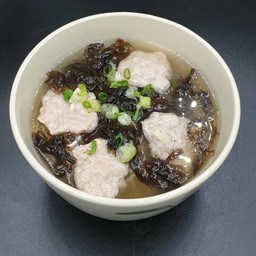 Clear Soup With Seaweed