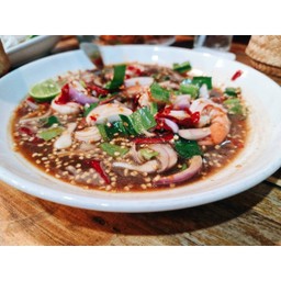 ยำกุ้งสุก