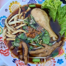 ข้าวขาหมู - อาหารตามสั่ง 👨 มิ่งเจริญ 👧 ซอยเทพประสิิทธิ์ 17