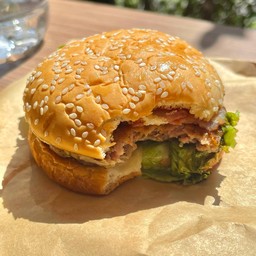 สั่งไปกินออฟฟิศก็ยังร้อนอยู่เลย