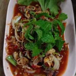 ยำหอยเเครง