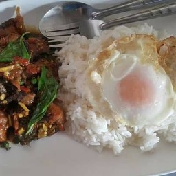 ผัดฉ่าปลาดุก+ไข่ดาว