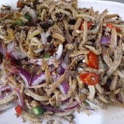 ยำปลาข้าวสาร