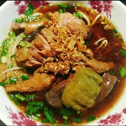 เกี๋ยวเตี๋ยวเรือ จอยอยุธยา