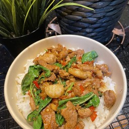 กะเพรา-โหระพา