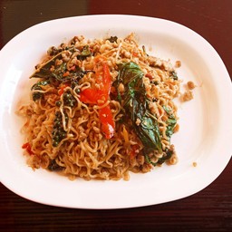 ผัดมาม่าขี้เมา