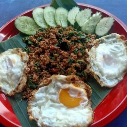 ครัวคุณนัส