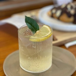 Grape Lemon & Basi Soda