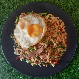 [อร่อยซ่ากับโค้ก] กะเพราเนื้อตุ๋นข้าวคลุก +  โค้ก ถุงกระดาษ