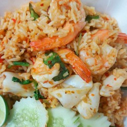 ข้าวกะเพราคลุก