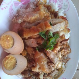 ข้าวขาหมู+หมูกรอบ