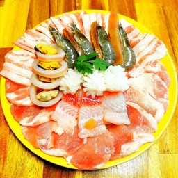 แถมผัก น้ำซุป น้ำจิ้ม ตะเกียบ