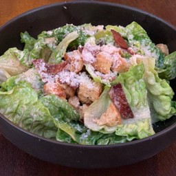 ซีซ่าร์สลัด Caesar salad