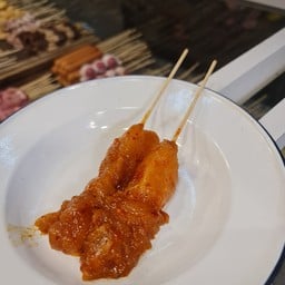 ไก่หมักซอสหม่าล่า