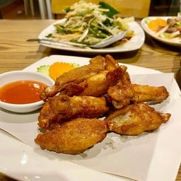 ปีกไก่ทอดน้ำปลา 