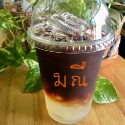 มณี
