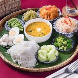 ชุดขนมจีนน้ำยาปู (ตอนนี้ปูหมดจะได้เป็นปลากะพงแทนนะค้าา)