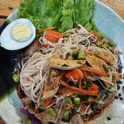 ยำขนมจีน