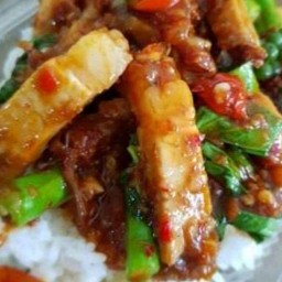 เฮียยอดโภชนา (ครัวตามสั่ง) สาขา 1