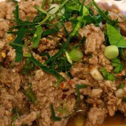 ลาบเนื้อ