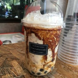 นมสดบราวน์ชูก้า