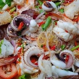 ยำวุ้นเส้น ทะเล