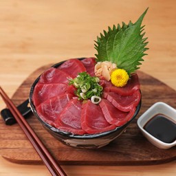 Akami Don