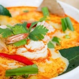 แม่อุบลอิ่มอร่อย