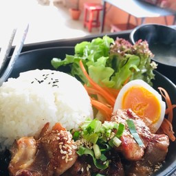 ข้าวแซ่บ