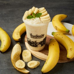 กล้วยนมสดปั่น