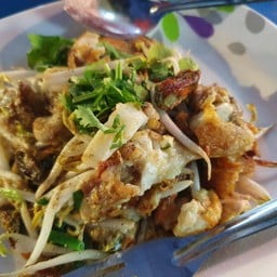 ผัดไท หอยทอด สามแยกพระสมุทรเจดีย์