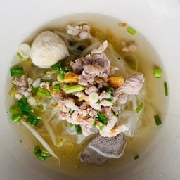 ก๋วยเตี๋ยวน้ำใส