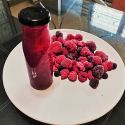 น้องหญิง น้ำผลไม้คั้น 100 เปอร์เซ็นต์