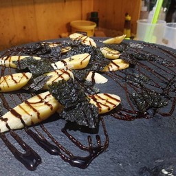 แป้งชาร์โคล+นูเทลา+กล้วยหอม+สาหร่ายแผ่นทอดกรอบ