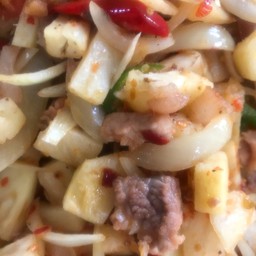 ผัดเปรี้ยวหวานหมูสับปะรด