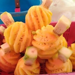 ทุเรียนหมอนทองคัดพิเศษ เกรดพรีเมี่ยม คุนฉัตร