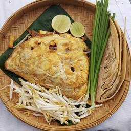 ผัดไทย/หอยทอดเก๋รสแซ่บ
