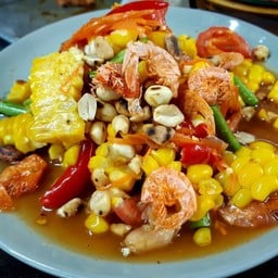 คุณแดงไก่ย่างกาฬสินธุ์ สาย7