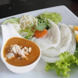 บ้านส้มขนมจีน