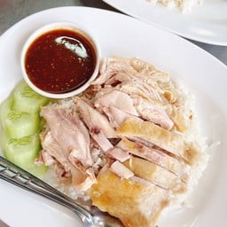 ก๋วยเตี๋ยวปลาจ่าฤทธิ์-ข้างโรงพยาบาลพุทธโสธร