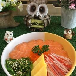 ข้าวหน้าซูชิรวม